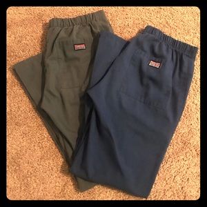 4 Scrub Bottoms & 1 Scrub Top